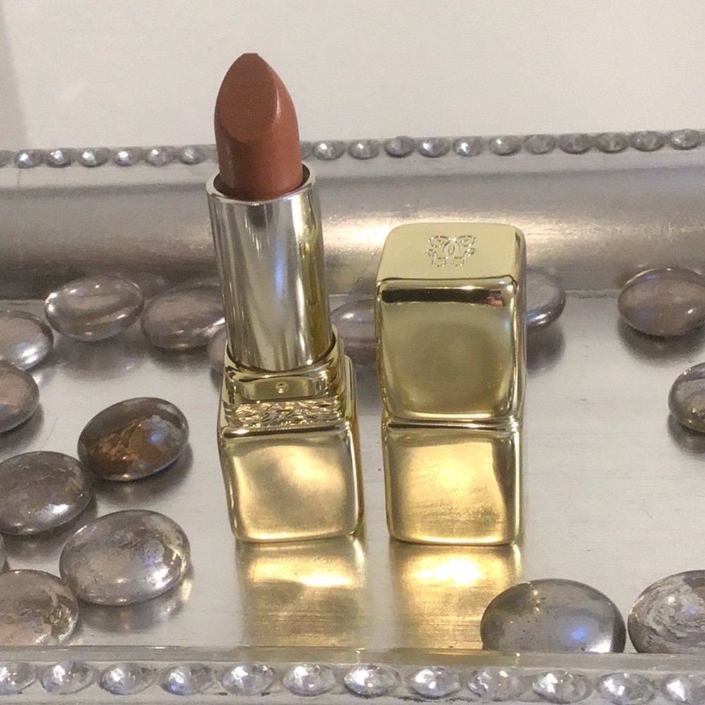 Guerlain KissKiss Lipstick 549 My Beige